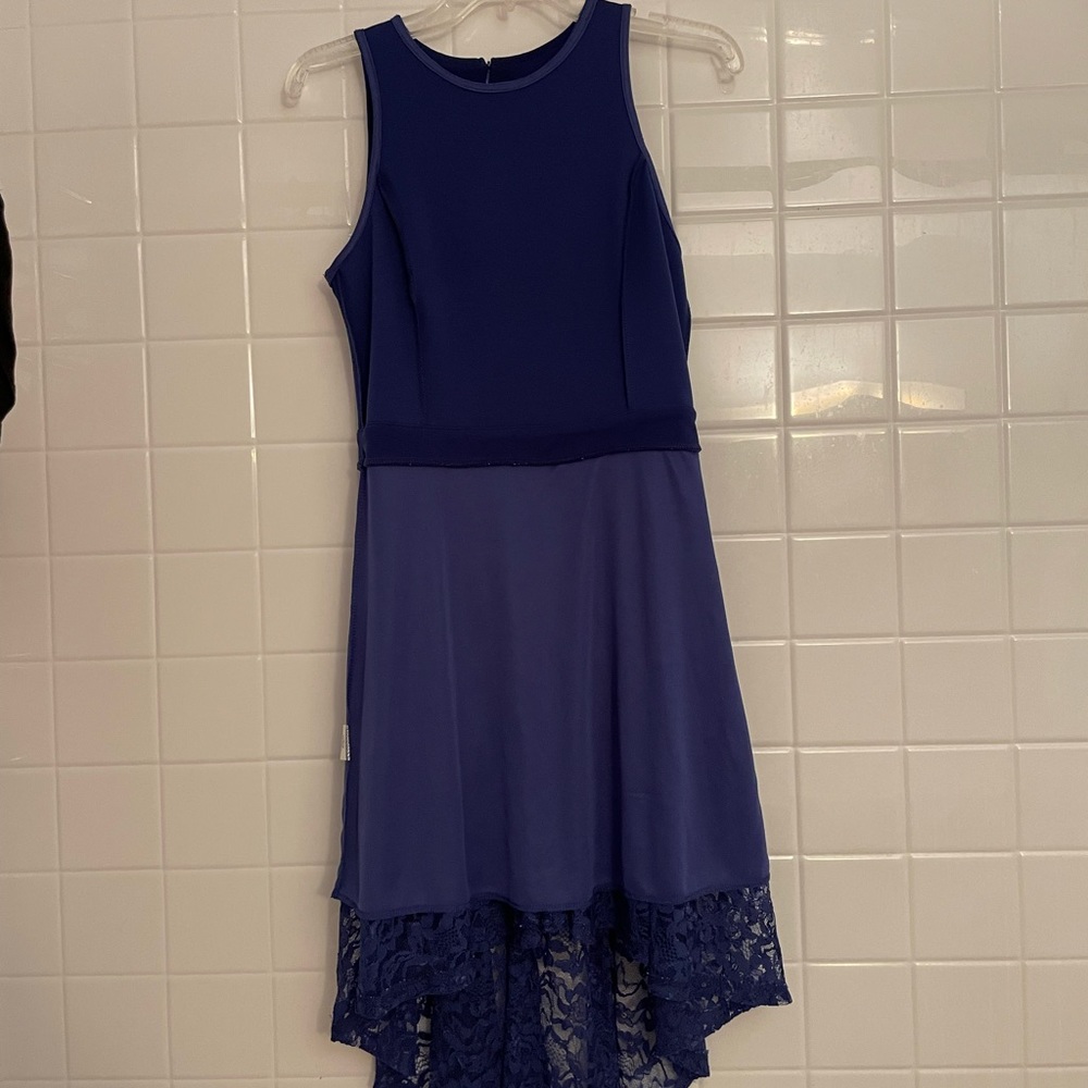 Lush royal blue gorgeous sleeveless dress, size M. Perfect for any occasion. - Picture 15 of 17